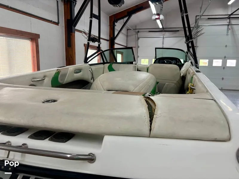 Slide: The Image of Malibu 21 WAKESETTER 2003 - 14506979