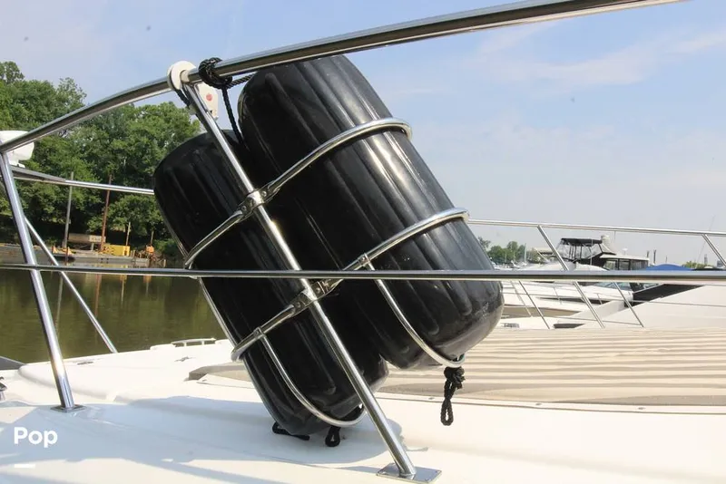 Slide: The Image of Fender Holders - 14367676