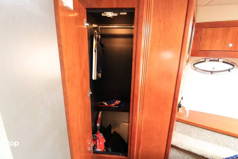 Slide: The Image of Cruisers Yachts 415 2008 - 14367302