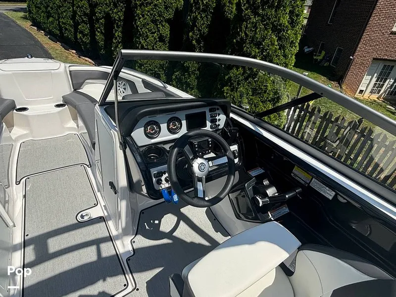 Slide: The Image of Yamaha AR210 2022 - 14397847