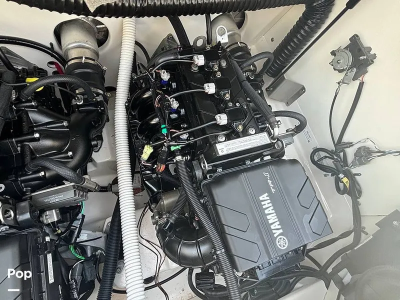 Slide: The Image of Yamaha AR210 2022 - 14397874