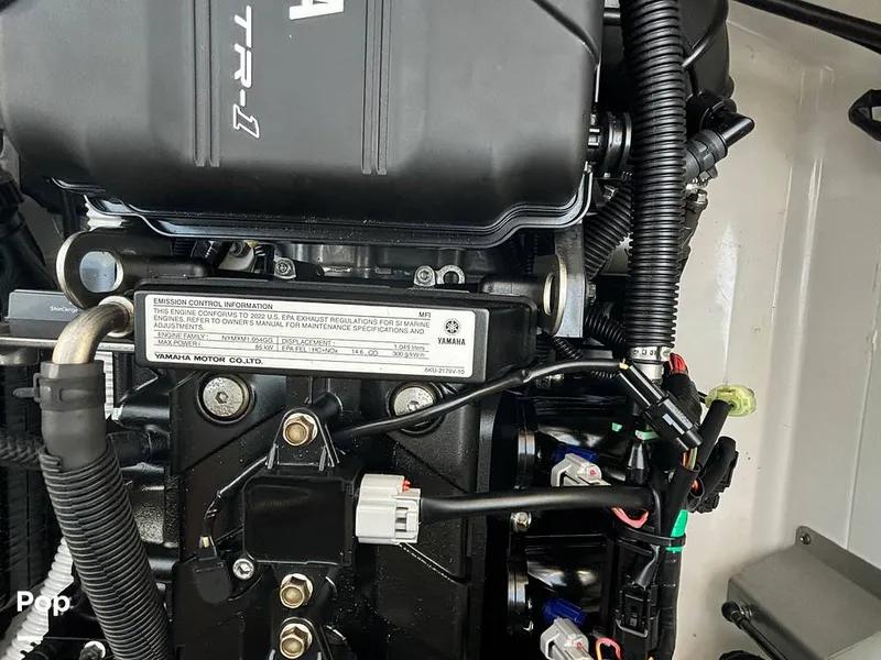 Slide: The Image of Yamaha AR210 2022 - 14397875