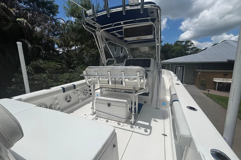 Slide: The Image of Cobia 312 Sport Cabin 2003 - 8