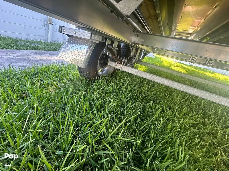 Slide: The Image of Crest Classic LX 220 SLRC 2022 - 14341908