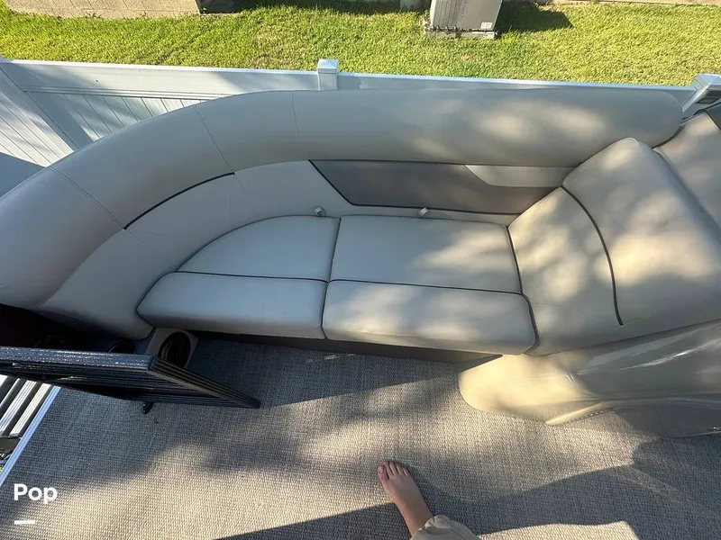 Slide: The Image of Crest Classic LX 220 SLRC 2022 - 14341913