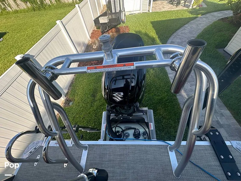 Slide: The Image of Crest Classic LX 220 SLRC 2022 - 14341936