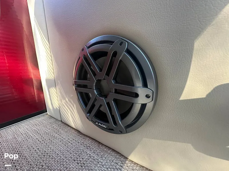 Slide: The Image of Crest Classic LX 220 SLRC 2022 - 14341940