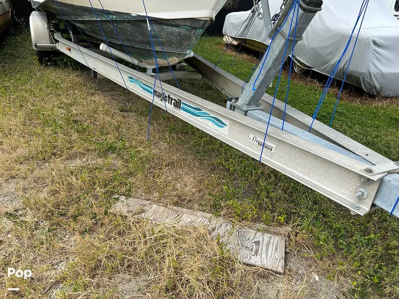 Slide: The Image of Boston Whaler 23 Conquest 2000 - 15930514