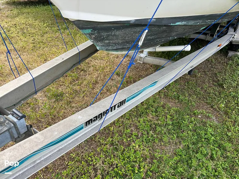 Slide: The Image of Boston Whaler 23 Conquest 2000 - 15930518