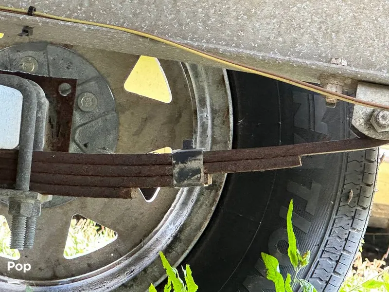 Slide: The Image of Boston Whaler 23 Conquest 2000 - 15930528