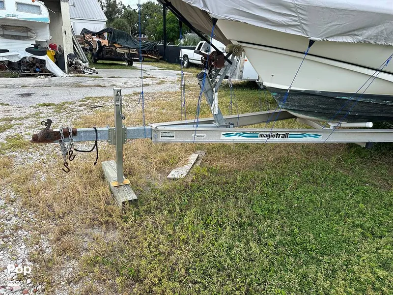 Slide: The Image of Boston Whaler 23 Conquest 2000 - 15930532