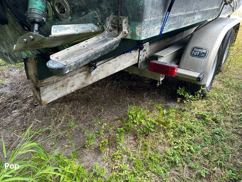 Slide: The Image of Boston Whaler 23 Conquest 2000 - 15930537