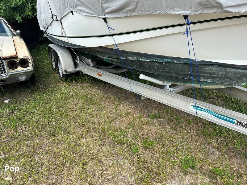 Slide: The Image of Boston Whaler 23 Conquest 2000 - 15930540