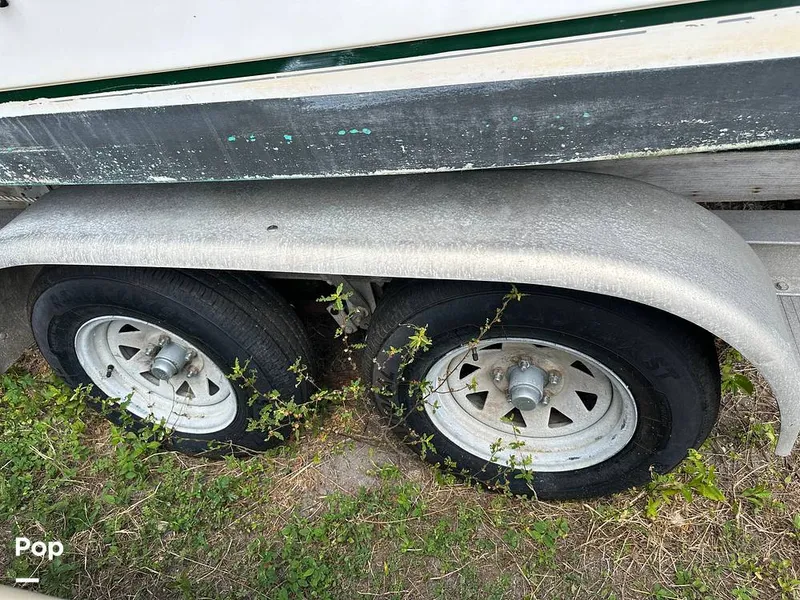 Slide: The Image of Boston Whaler 23 Conquest 2000 - 15930541