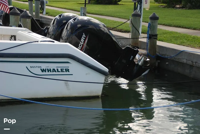 Slide: The Image of Boston Whaler 23 Conquest 2000 - 14382772
