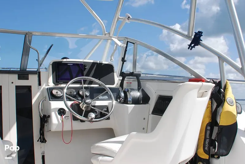 Slide: The Image of Boston Whaler 23 Conquest 2000 - 14382802