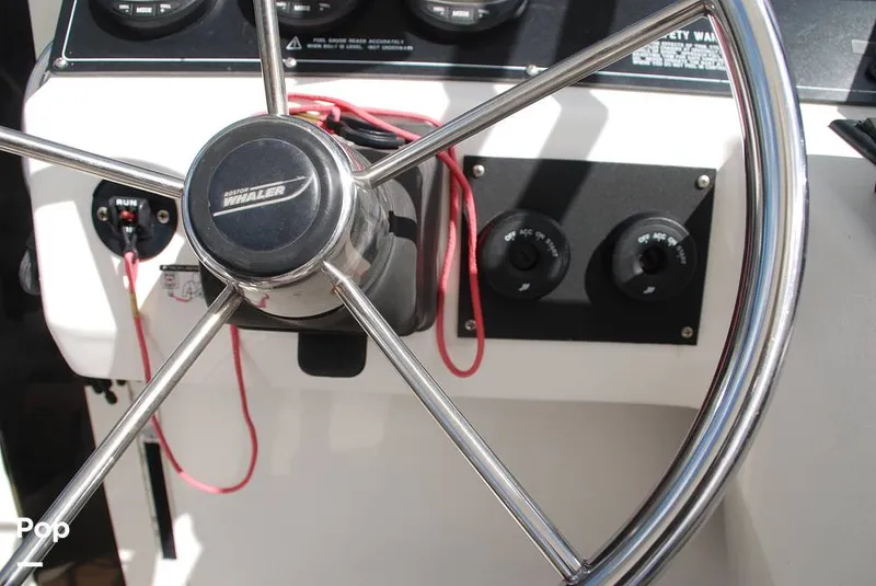 Slide: The Image of Boston Whaler 23 Conquest 2000 - 14382817