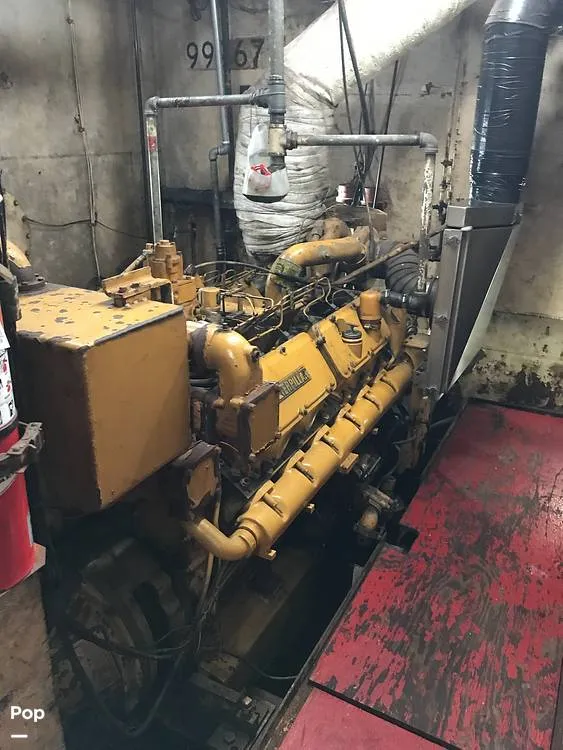 Slide: The Image of Catapillar - 14327323