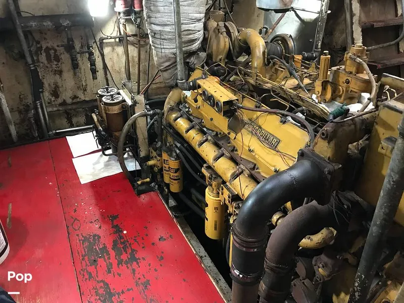 Slide: The Image of Catapillar - 14327324