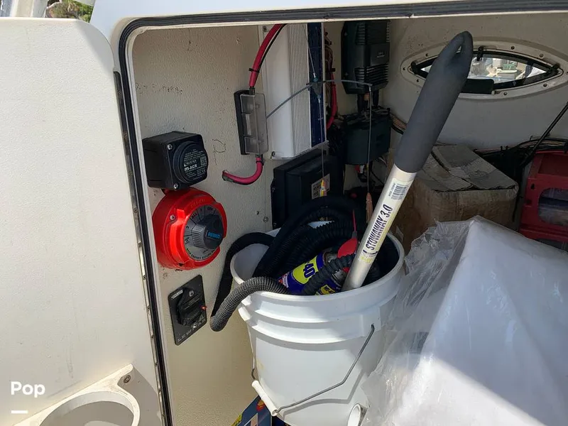 Slide: The Image of World Cat 270 TE 2003 - 15762353