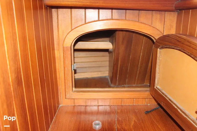 Slide: The Image of Center Cabin - 14378533