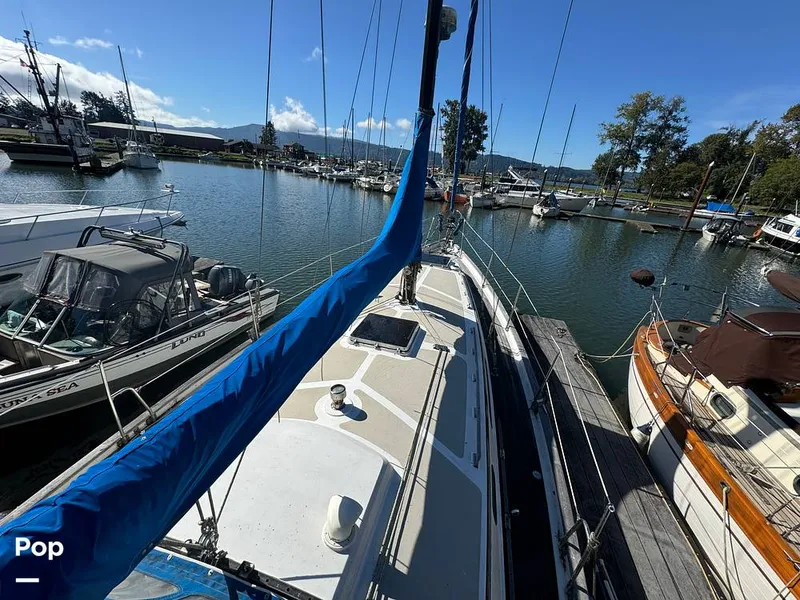 Slide: The Image of Passport Yachts 40 1981 - 14755400