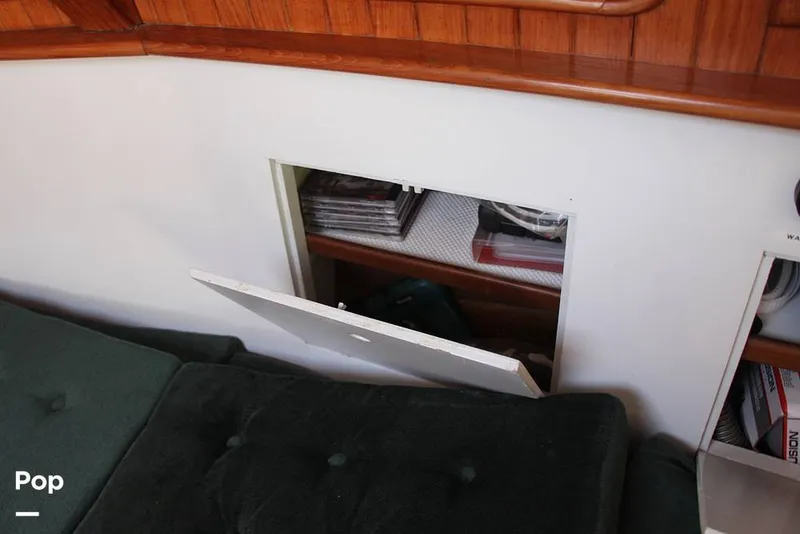 Slide: The Image of Setee Storage - 14378542