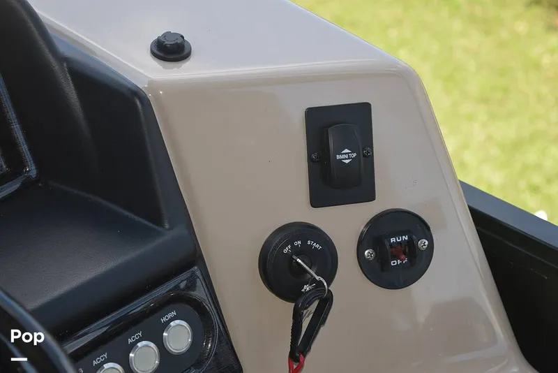 Slide: The Image of Bentley 253 Elite Swingback DC FT 2022 - 14412761