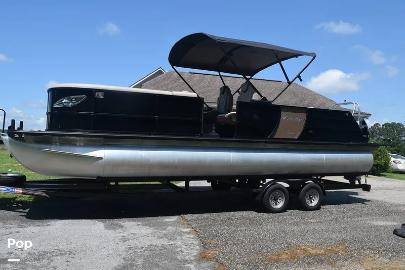 The Image of Bentley Pontoons 253 Elite Swingback DC FT 2022 - 14412704