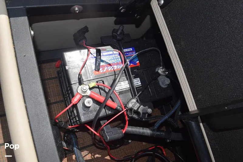 Slide: The Image of Bentley Pontoons 253 Elite Swingback DC FT 2022 - 14412678