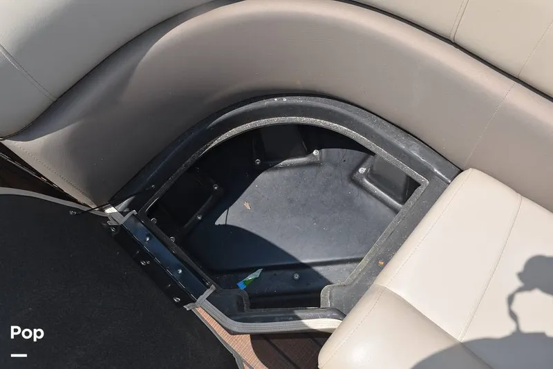 Slide: The Image of Bentley Pontoons 253 Elite Swingback DC FT 2022 - 14412686