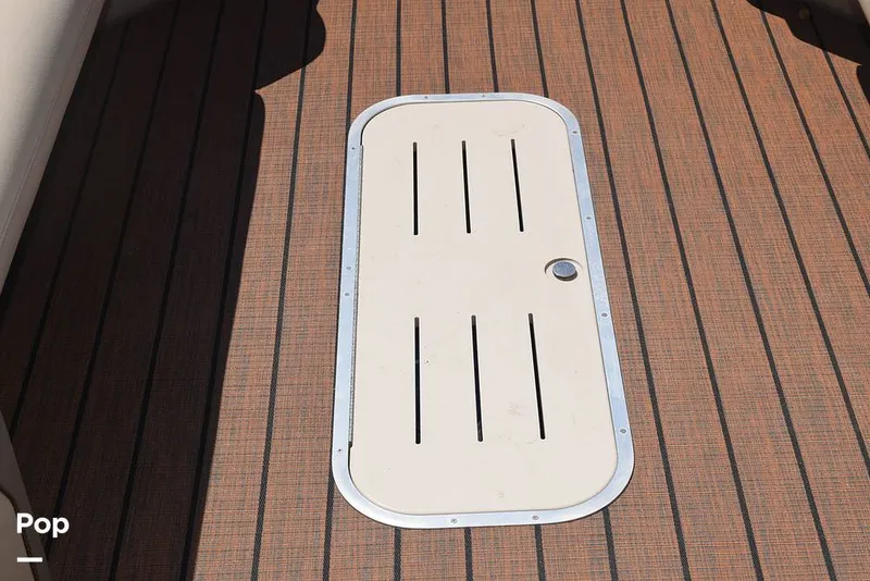 Slide: The Image of Bentley Pontoons 253 Elite Swingback DC FT 2022 - 14412691