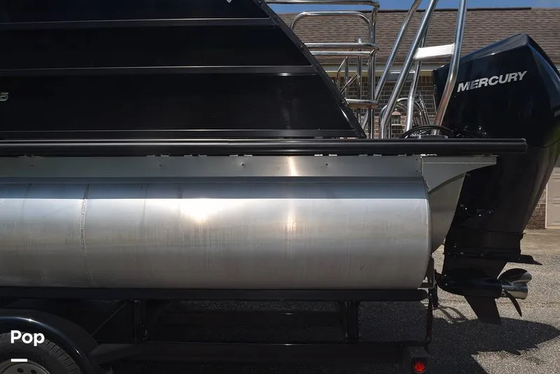 Slide: The Image of Bentley Pontoons 253 Elite Swingback DC FT 2022 - 14412735