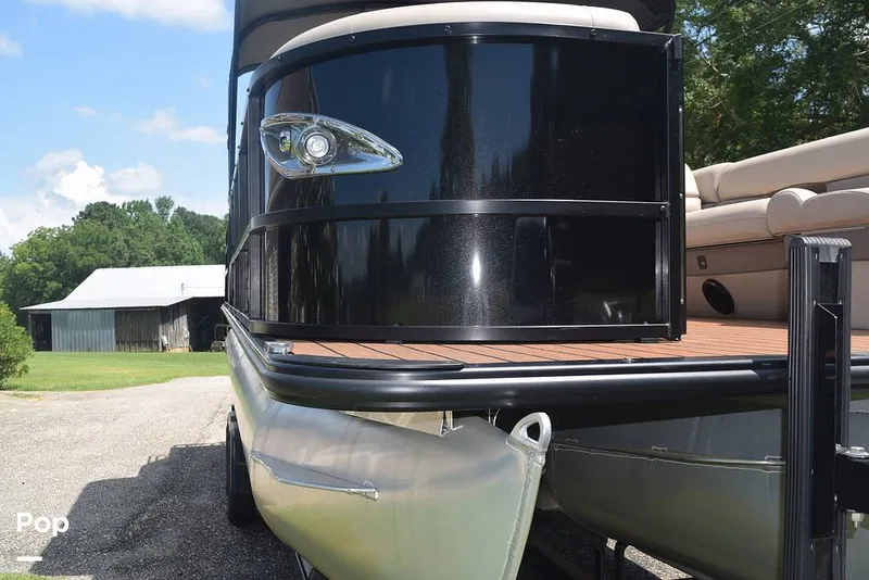 Slide: The Image of Bentley Pontoons 253 Elite Swingback DC FT 2022 - 14412740