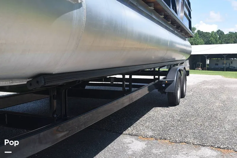 Slide: The Image of Bentley Pontoons 253 Elite Swingback DC FT 2022 - 14412710