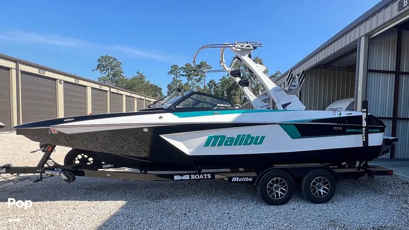 Slide: The Image of Malibu Wakesetter 23 MXZ 2021 - 14709032