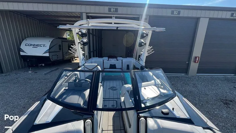 Slide: The Image of Malibu Wakesetter 23 MXZ 2021 - 14709055