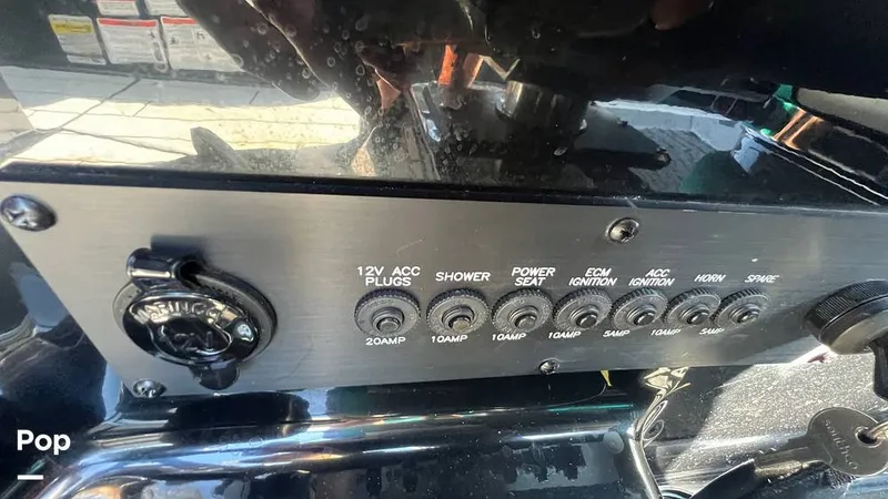 Slide: The Image of Malibu Wakesetter 23 MXZ 2021 - 14709066