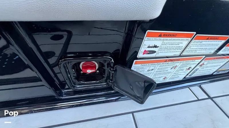 Slide: The Image of Malibu Wakesetter 23 MXZ 2021 - 14709069