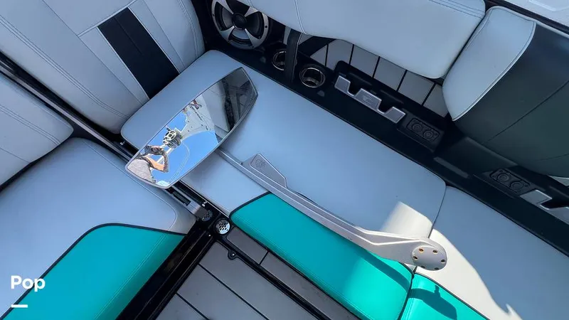 Slide: The Image of Malibu Wakesetter 23 MXZ 2021 - 14709084