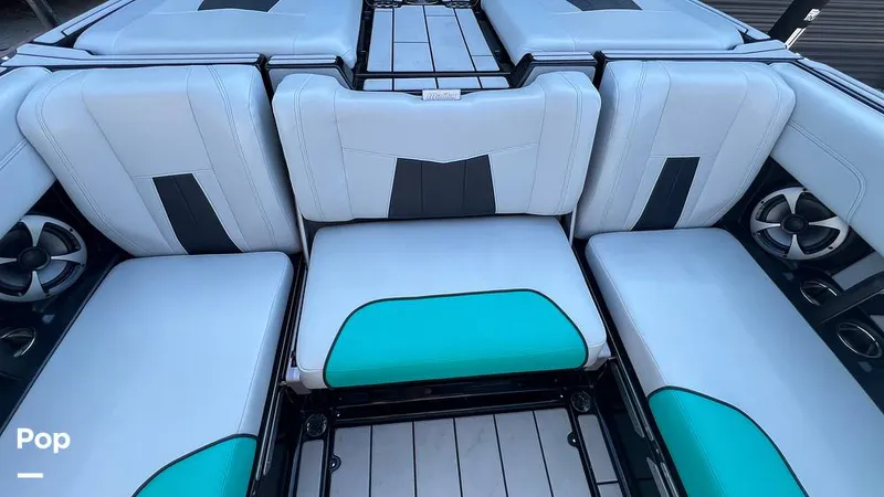 Slide: The Image of Malibu Wakesetter 23 MXZ 2021 - 14709185