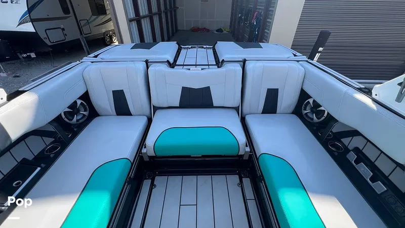 Slide: The Image of Malibu Wakesetter 23 MXZ 2021 - 14709194