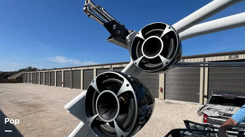 Slide: The Image of Malibu Wakesetter 23 MXZ 2021 - 14709198