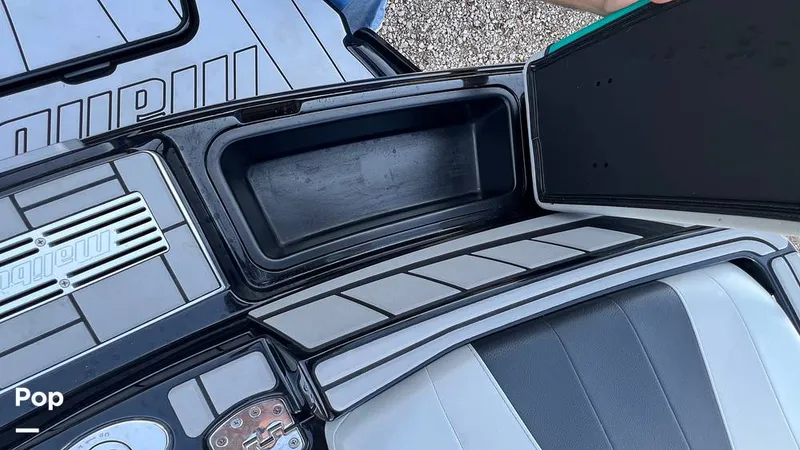 Slide: The Image of Malibu Wakesetter 23 MXZ 2021 - 14709204