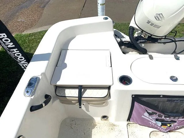 Slide: The Image of Carolina 19LS 2020 - 14391123