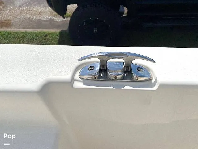 Slide: The Image of Pop Up Cleats - 14391426