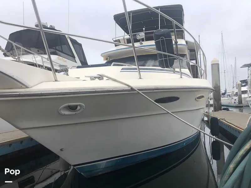 Slide: The Image of Sea Ray 410 Aft Cabin 1987 - 14511183