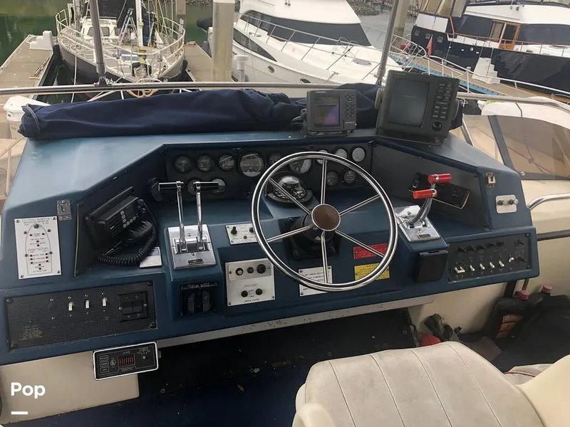 Slide: The Image of Sea Ray 410 Aft Cabin 1987 - 14511237