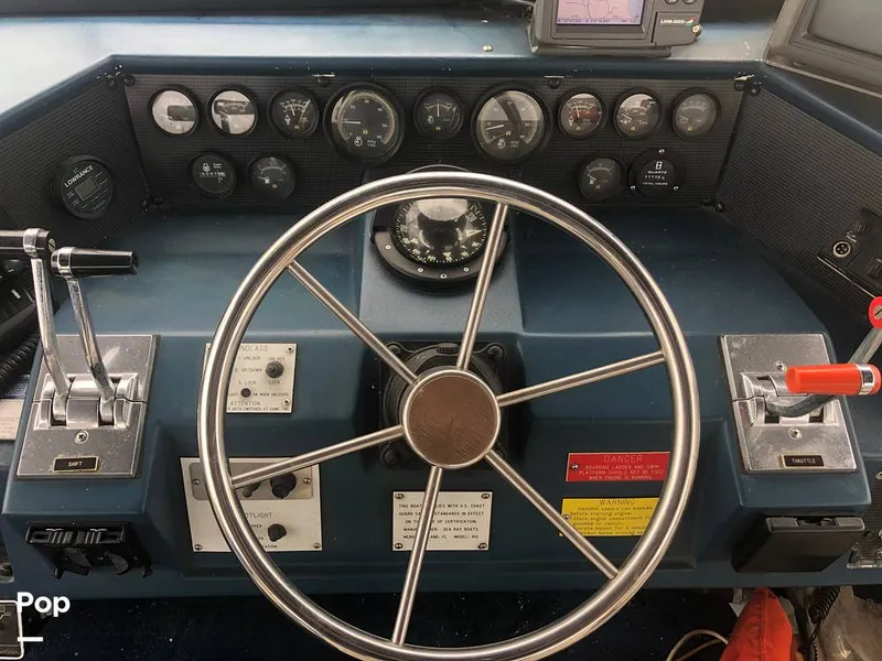 Slide: The Image of Sea Ray 410 Aft Cabin 1987 - 14511239