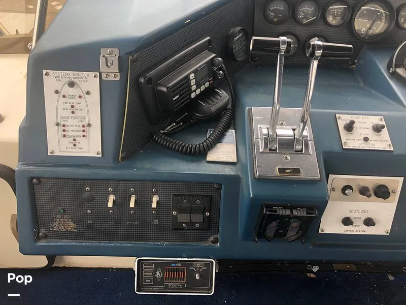 Slide: The Image of Sea Ray 410 Aft Cabin 1987 - 14511242